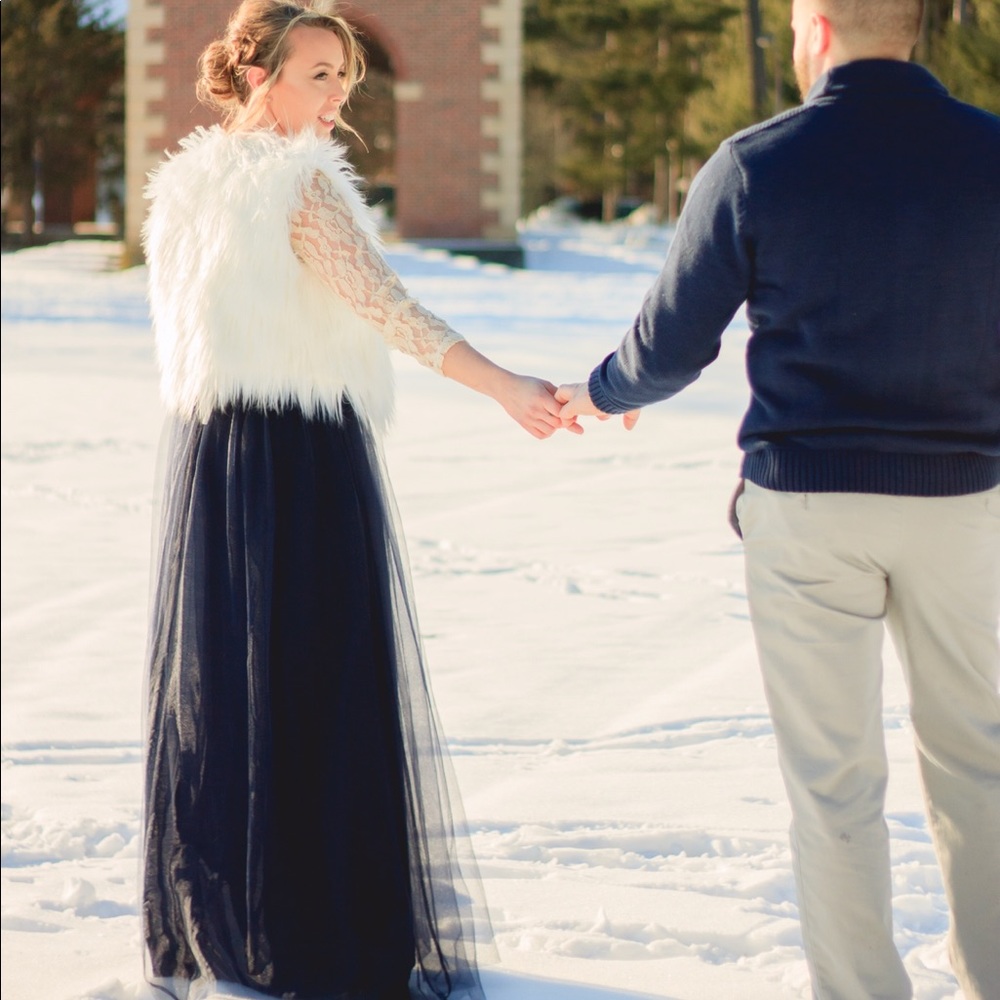 🌻SALE!🌻White Lace & Navy Blue Maxi Dress